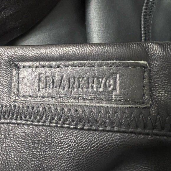 Blank NYC Black Faux Vegan Leather Pull On Skinny Leggings Size 26 - Picture 6 of 10